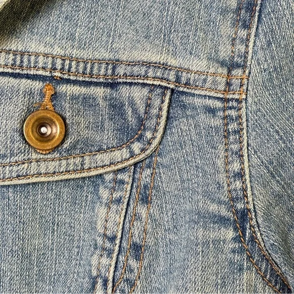 INC Vintage Y2K Embroidered Crown Rhinestone Jean Jacket Denim Jacket M - Picture 7 of 12